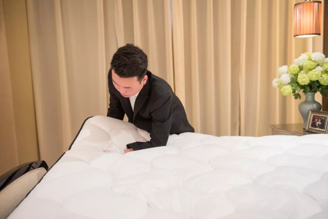 aec8298b587c5b7b09995f5a6988dc93.jpeg 640-1.jpeg